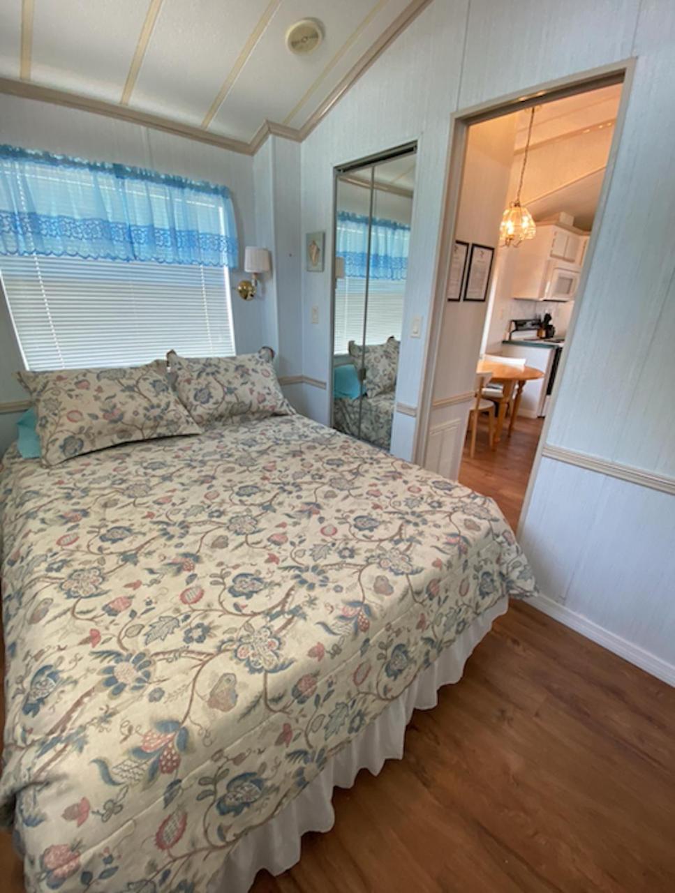 Woody'S Rv Resort Llc Sebring Oda fotoğraf